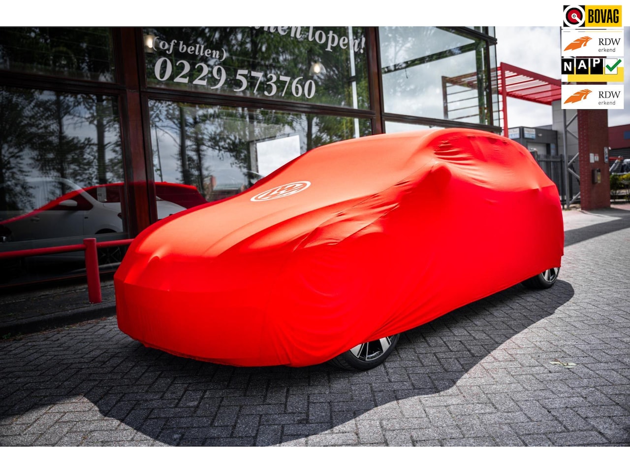 Volkswagen Touran - 1.5 TSI Highline | 7 persoons | Automaat | DAB+ | App-connect | Adaptieve cruise control | - AutoWereld.nl