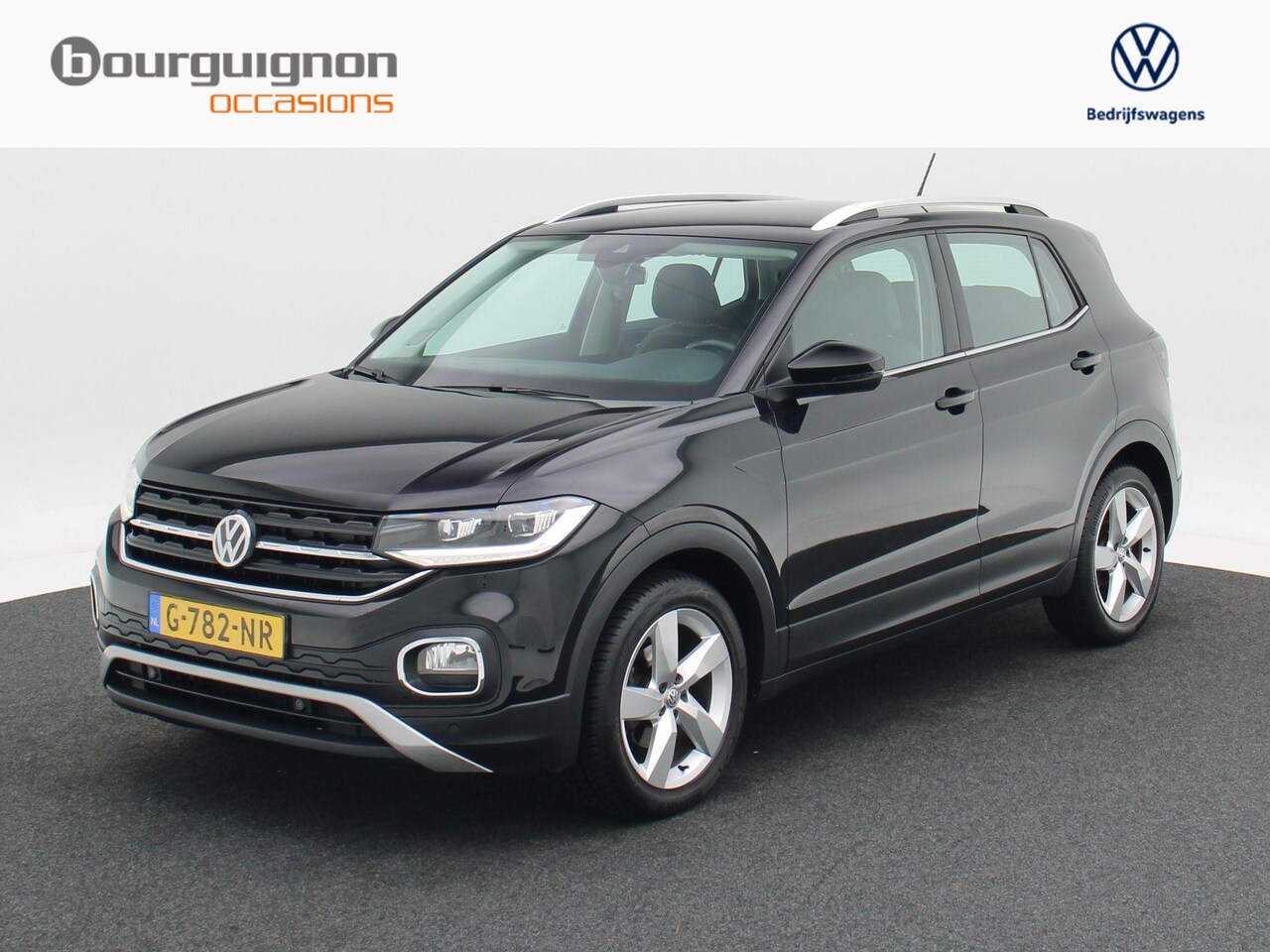 Volkswagen T-Cross - 1.0 TSi Style Automaat | Beats Audio | Adaptive Cruise | Trekhaak | LED | Parkeersensoren - AutoWereld.nl