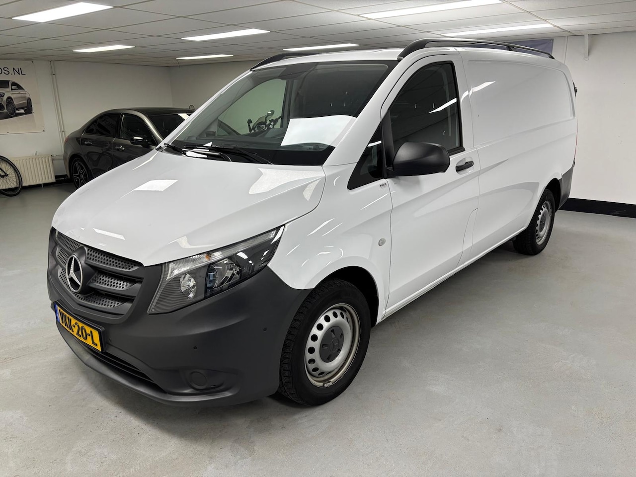 Mercedes-Benz Vito - 116 CDI Lang Navi Parctronic Camera Trekhaak - AutoWereld.nl