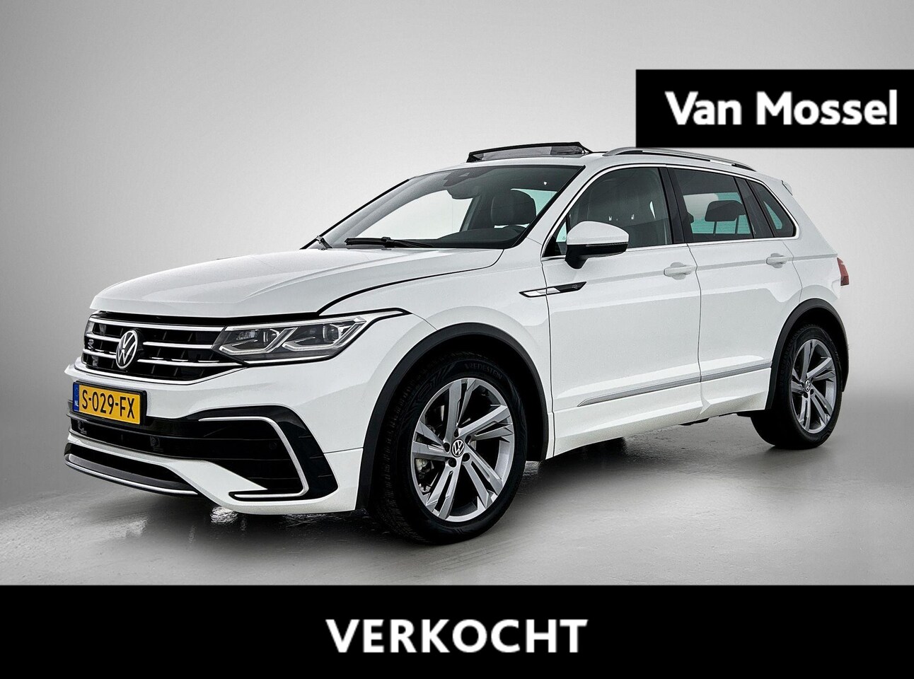 Volkswagen Tiguan - 1.5 TSI R-Line Business | 150PK | Automaat | Panorama Schuif/Kantel Dak | Digital Cockpit - AutoWereld.nl