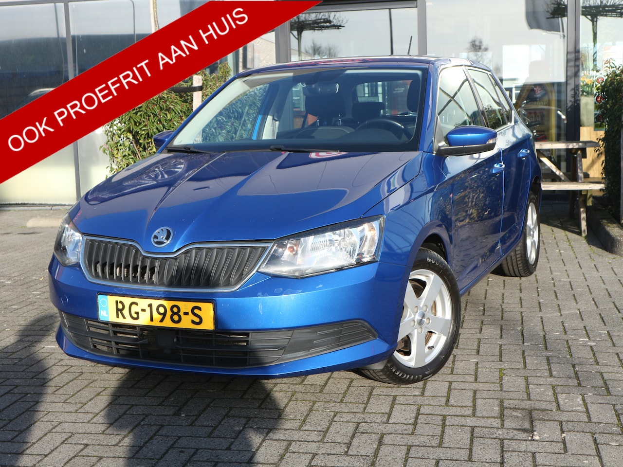 Skoda Fabia - 1.2 TSI Drive AUTOMAAT CRUISE AIRCO 84098 KM - AutoWereld.nl