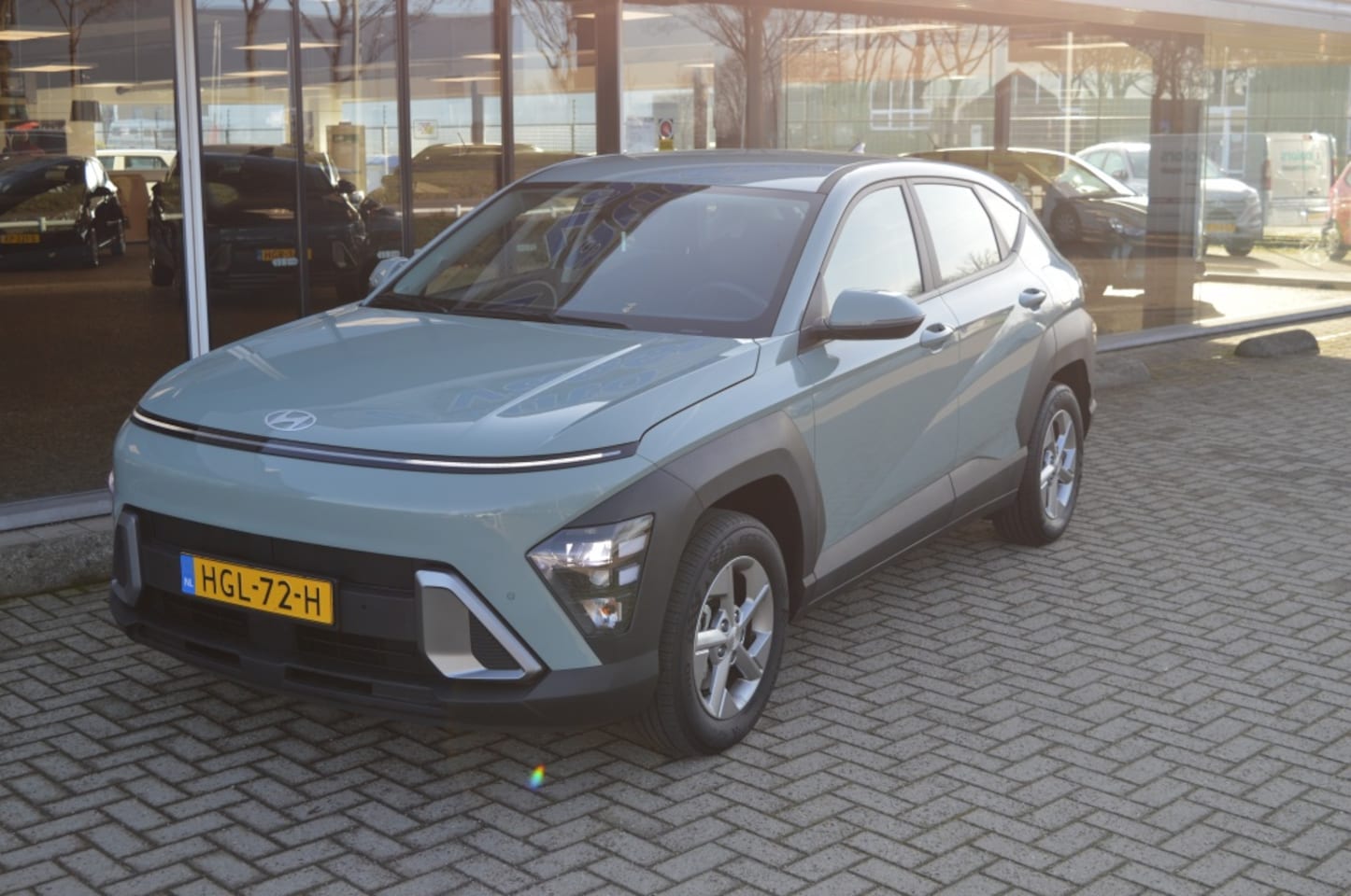 Hyundai Kona - 1.6 GDI HEV Comfort Nl-auto Navi Camera PDC voor/achter