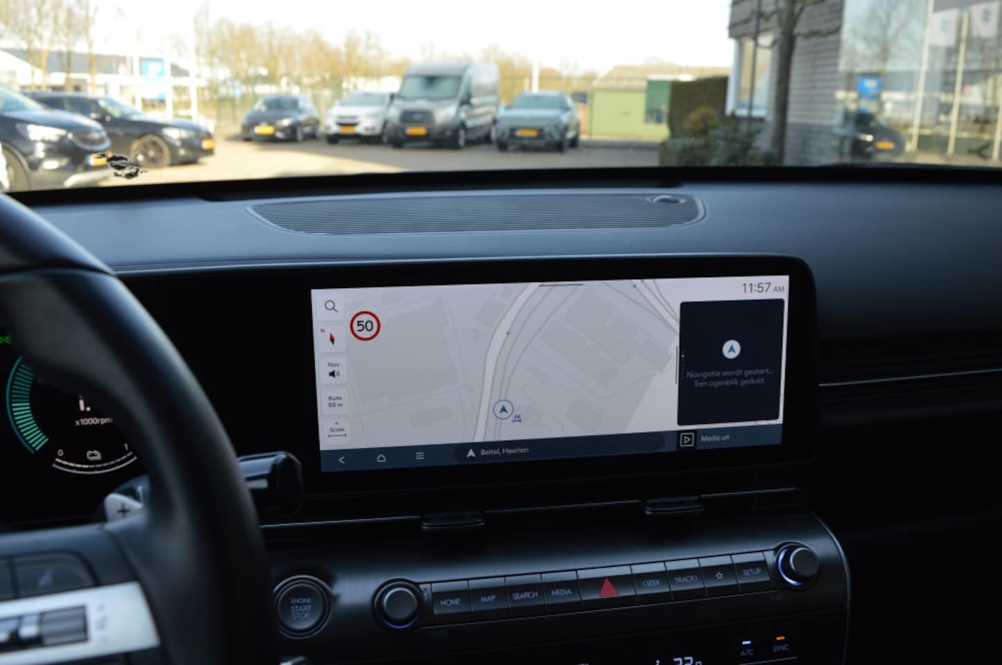 Hyundai Kona - 1.6 GDI HEV Comfort Nl-auto Navi Camera PDC voor/achter