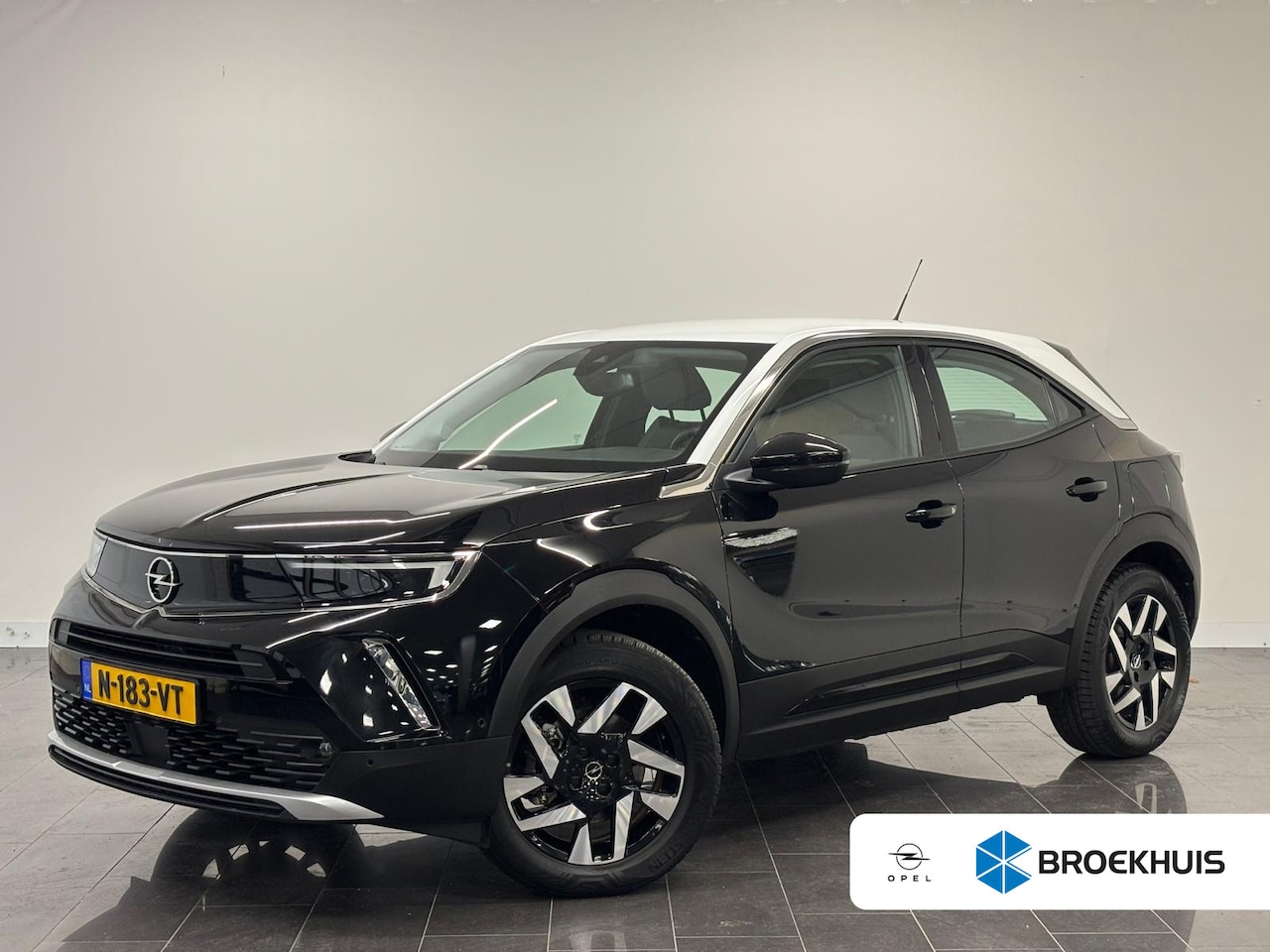 Opel Mokka-e - Business Elegance 50-kWh 7.4kw bl. | SoH 91% | Achteruitrijcamera | Apple Carplay/Android - AutoWereld.nl