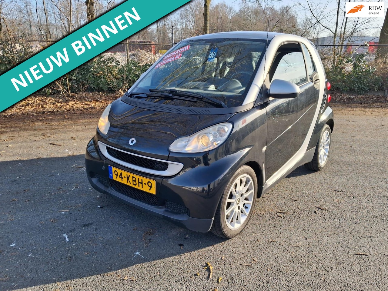 Smart Fortwo coupé - 1.0 mhd Passion LEUKE AUTO RIJDT EN SCHAKELT GOED - AutoWereld.nl