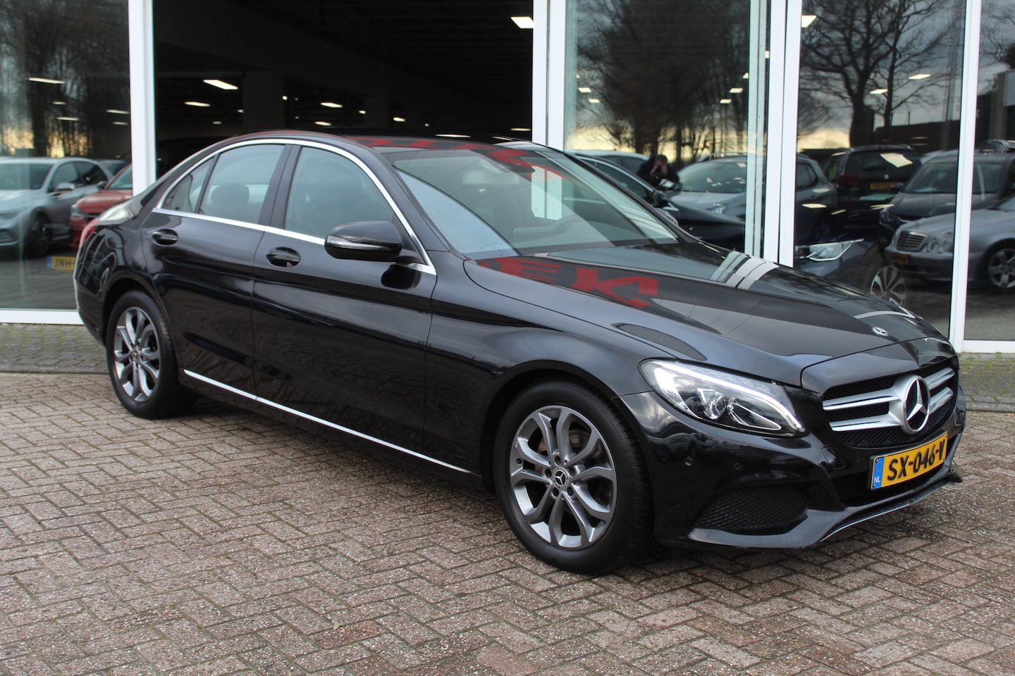 Mercedes-Benz C-klasse - 180 Business Solution//58.855km!! - AutoWereld.nl