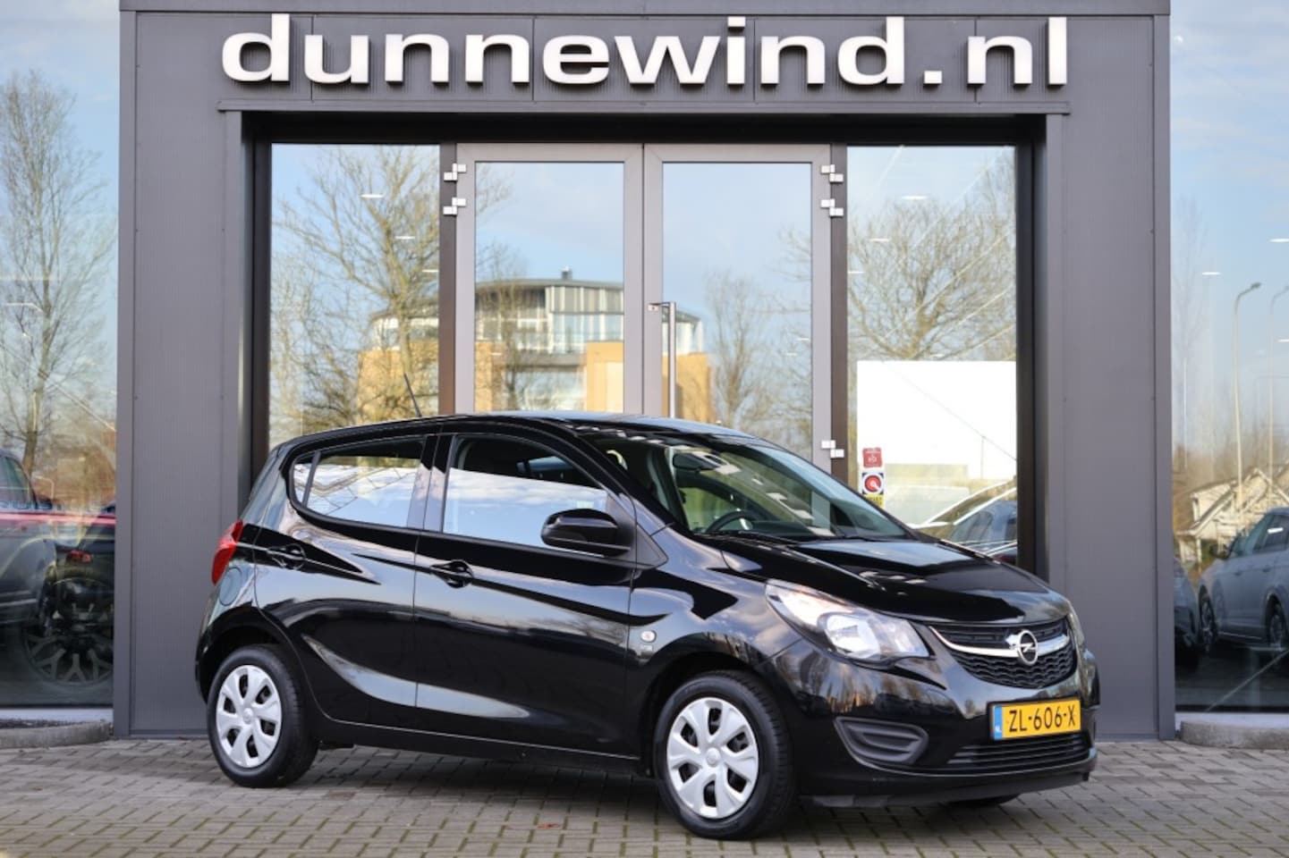 Opel Karl - 1.0 120 JAAR EDITION *CRUISE*AIRCO*BLUETOOTH* - AutoWereld.nl