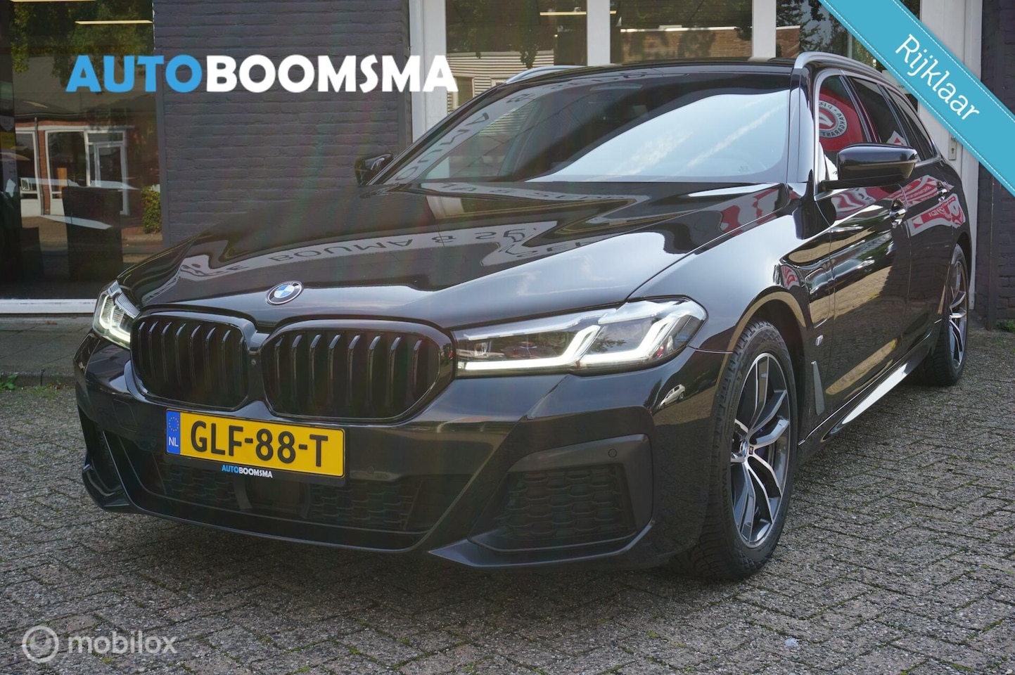 BMW 5-serie Touring - 530e Hybride 292pk Automaat M-Sport - AutoWereld.nl
