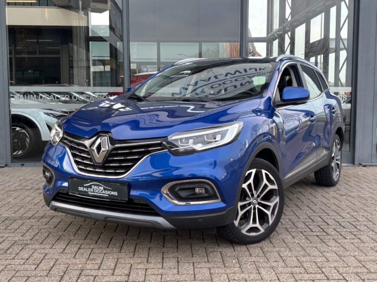Renault Kadjar - 1.3TCe BLACK EDITION NAVI LEDER PANORAMA PDC-CAMERA - AutoWereld.nl