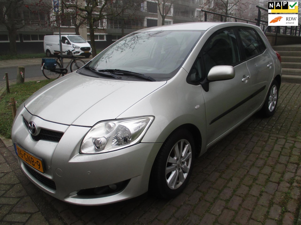 Toyota Auris - 1.6-16V Luna Business//AUTOMAAT //3E EIGENAAR//BOEKJES ERBIJ/// - AutoWereld.nl
