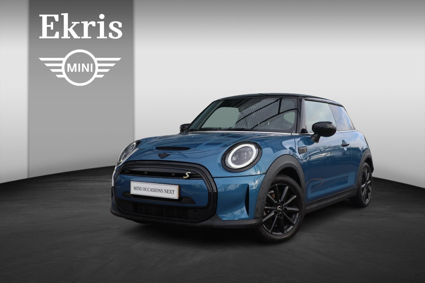MINI Mini-Electric - 3-deurs | Comfort Access / Parkeersensoren achter / Stoelverwarming - AutoWereld.nl