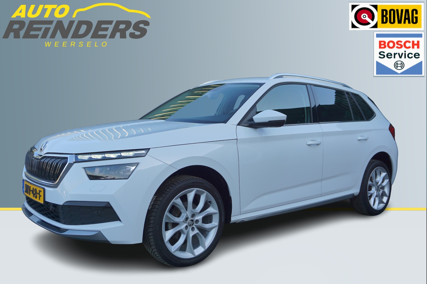 Skoda Kamiq - 1.0 TSI 110pk Automaat + Navi/ Carplay/ 17inch/ Keyless/ Camera/ Garantie! - AutoWereld.nl