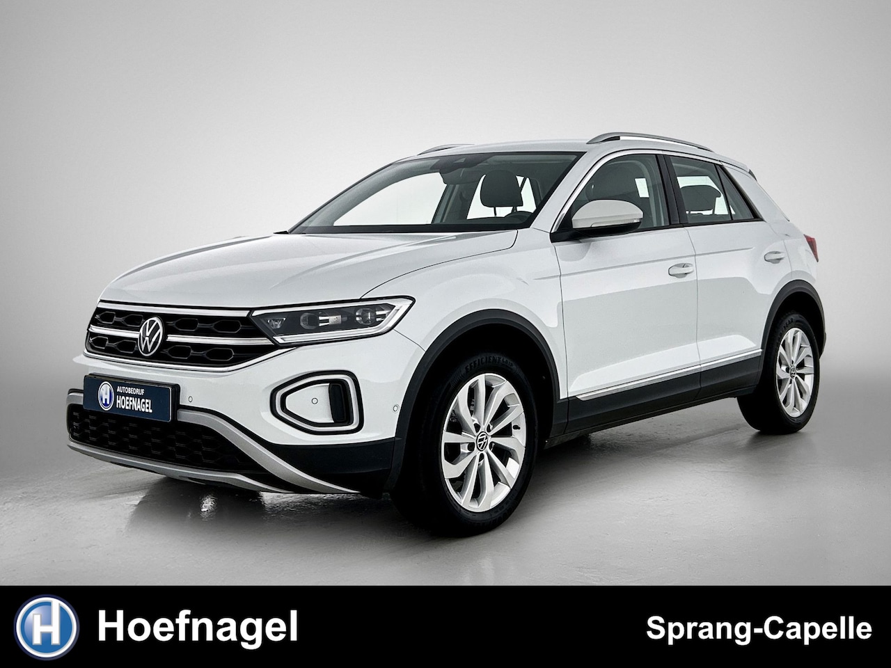 Volkswagen T-Roc - 1.5 TSI Style | Trekhaak | Camera | Adaptive Cruise | Stoelverw. | CarPlay - AutoWereld.nl