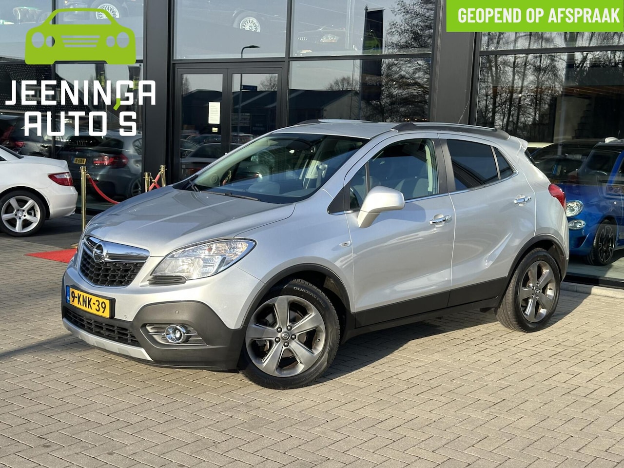 Opel Mokka - 1.6 Selection|Stoel en-stuurverwarming|Trekhaak|Leer|Camera - AutoWereld.nl