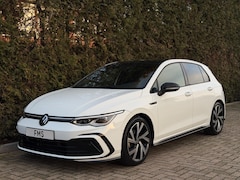 Volkswagen Golf - 1.5 eTSI 3x R-Line CarPlay Camera