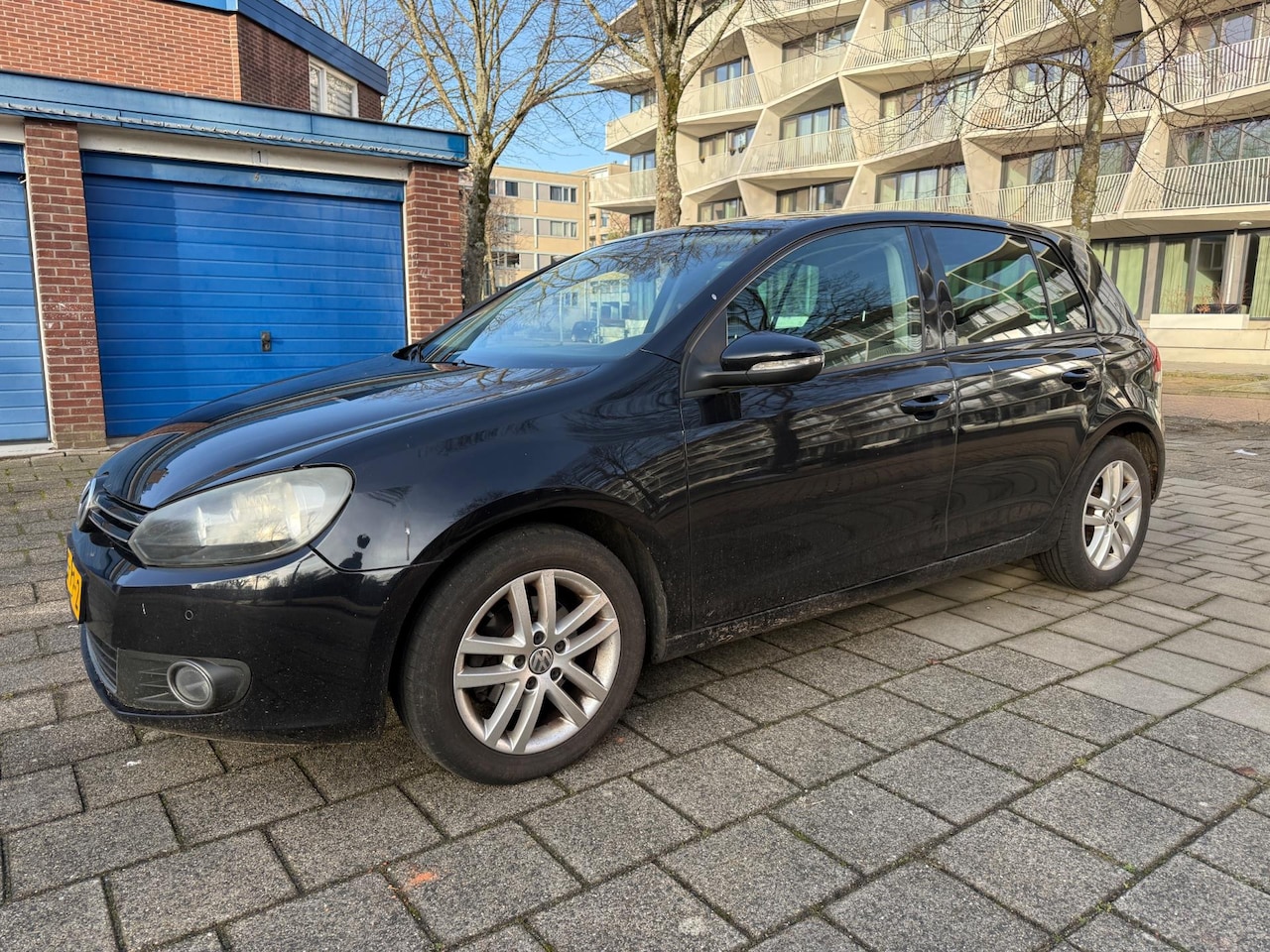 Volkswagen Golf - 1.2 TSI Highline BlueMotion Automaat - AutoWereld.nl