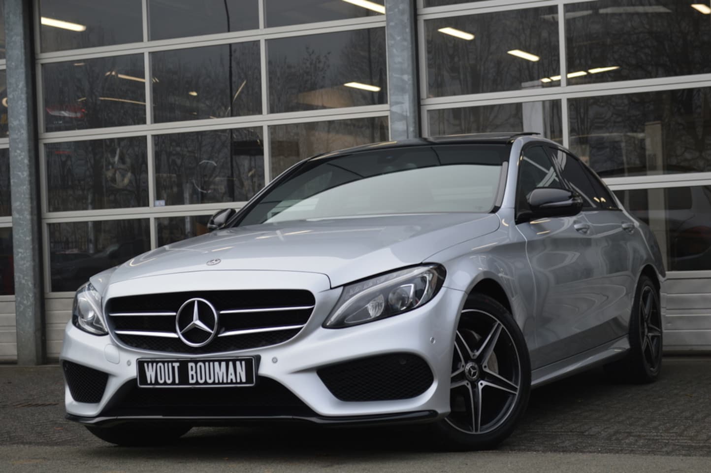 Mercedes-Benz C-klasse - 200 AMG-Line Led Leder Panorama Night Afn.trekh Pdc - AutoWereld.nl