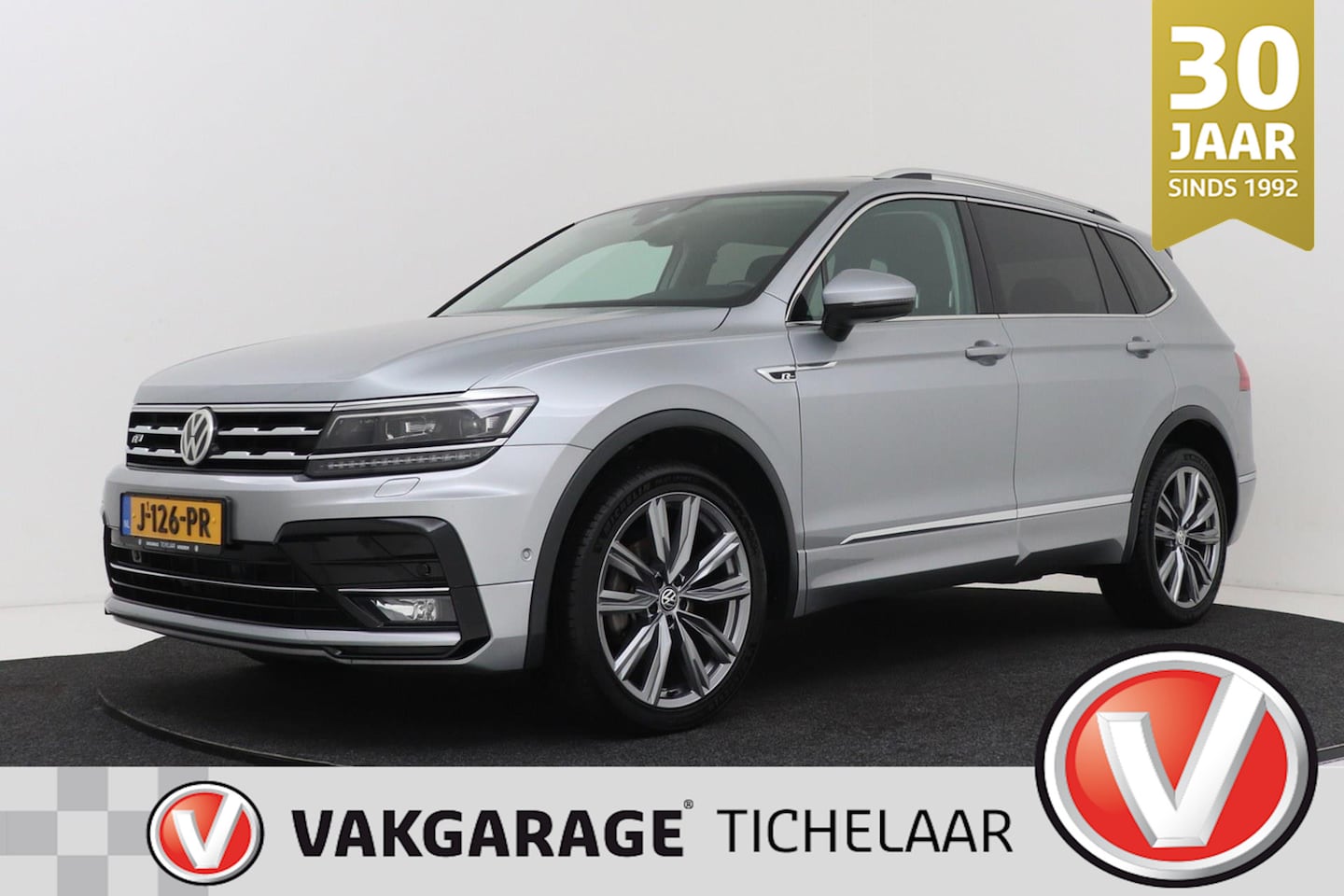 Volkswagen Tiguan Allspace - 1.5 TSI Highline R-Line 7p. | CarPlay | Adap. Cruise | Sportstoelen | Stoelverwarming | 20 - AutoWereld.nl