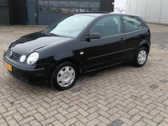 Volkswagen Polo - 1.2