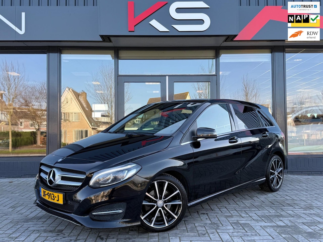 Mercedes-Benz B-klasse - 180 Ambition Sport Navi Pdc Nap - AutoWereld.nl