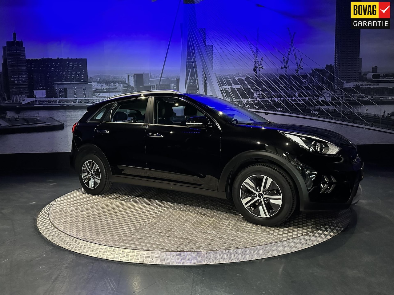 Kia Niro - 1.6 GDi Hybrid DynamicLine *Origineel NL*Camera*Navi*Appconnect* - AutoWereld.nl