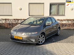 Honda Civic - 1.8 Executive APK 2027 NAP AIRCO NAVI PANO