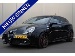 Alfa Romeo Giulietta - 1.7 TBi Quadrifoglio | PANO | LEDER | CLIMATE
