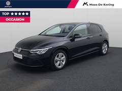 Volkswagen Golf - 1.0TSI/110PK Life · Apple/Android Car Play · Navigatie · Parkeersensoren · Garantie t/m 04