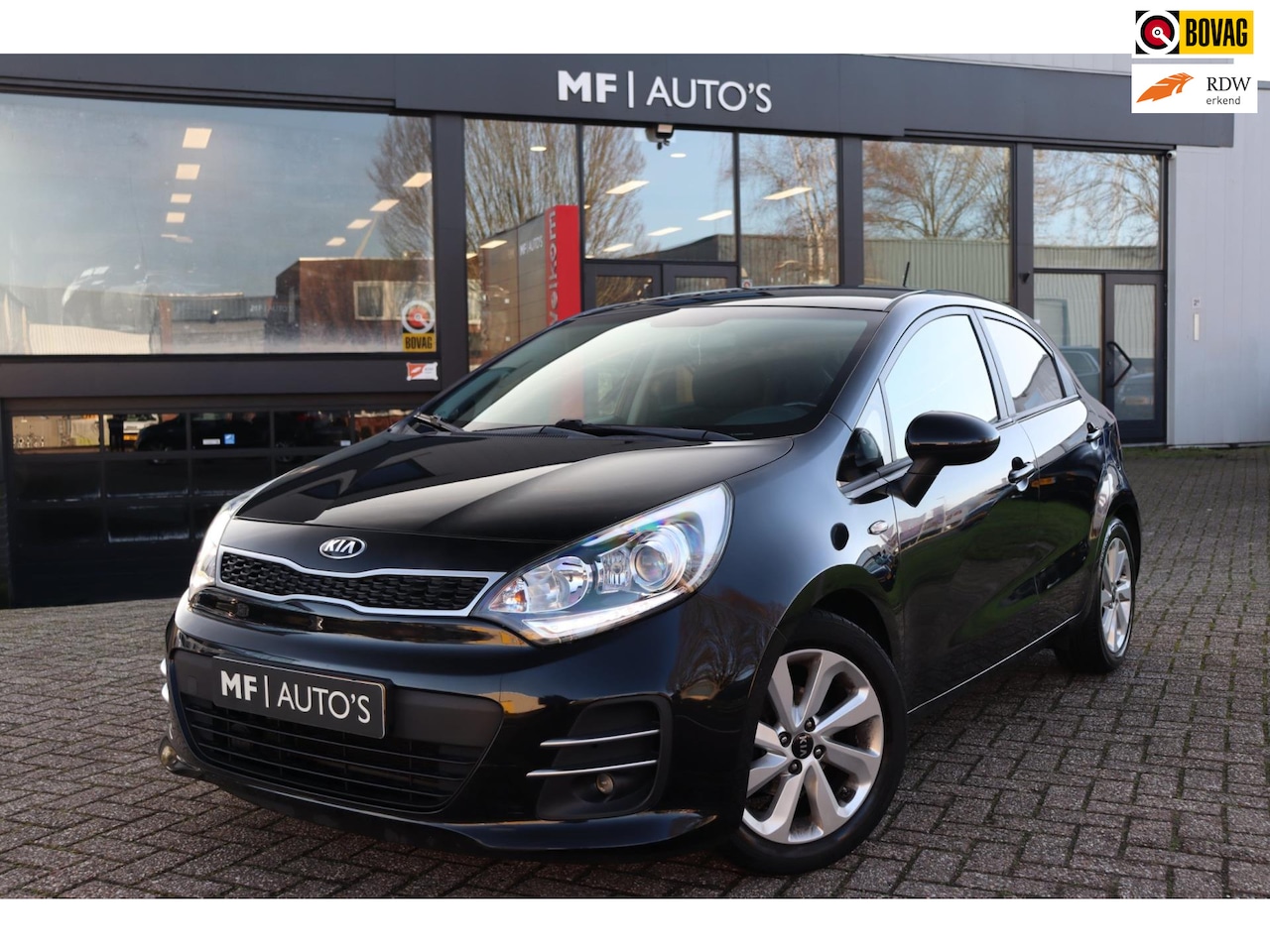 Kia Rio - 1.2 CVVT DynamicLine|Navi|Bluetooth|Camera|LED - AutoWereld.nl