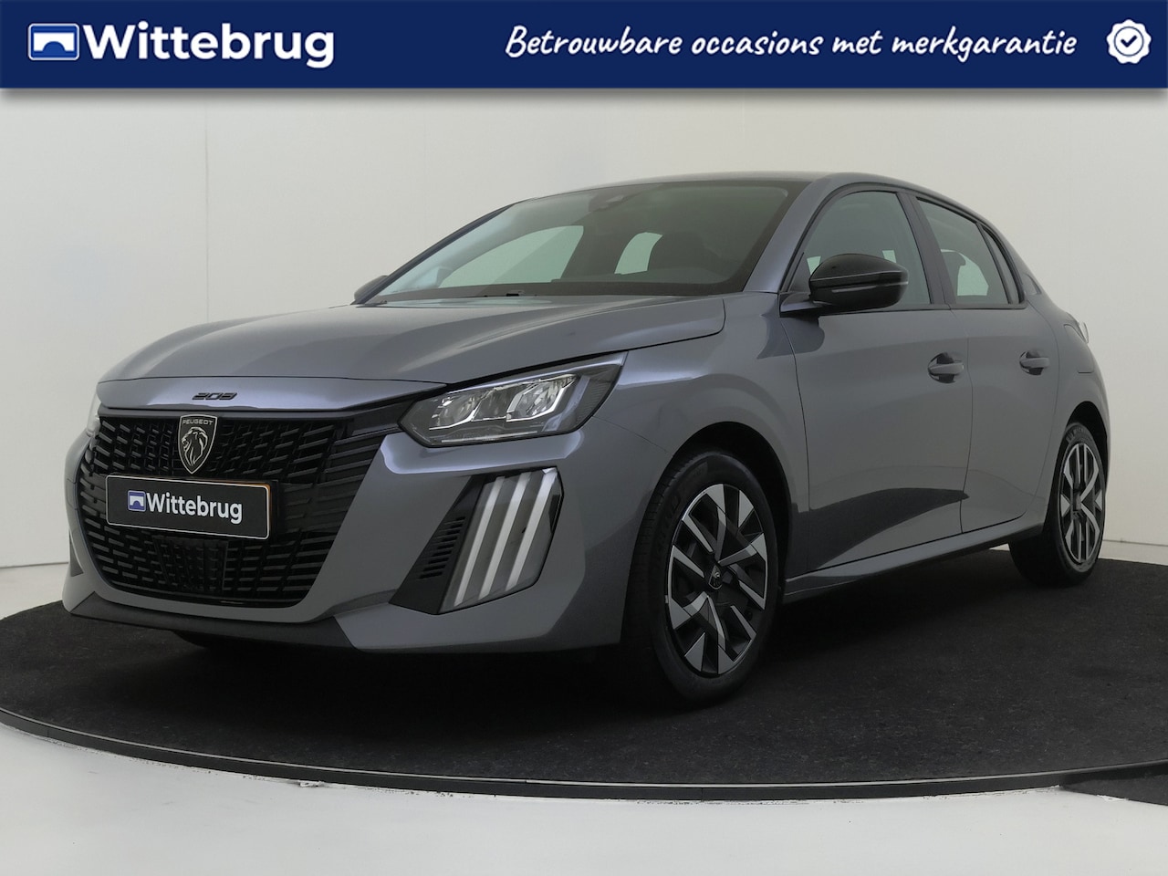 Peugeot 208 - 1.2 PureTech 75 Active | Parkeersensoren | Cruise control | Navigatie | Apple Carplay - AutoWereld.nl