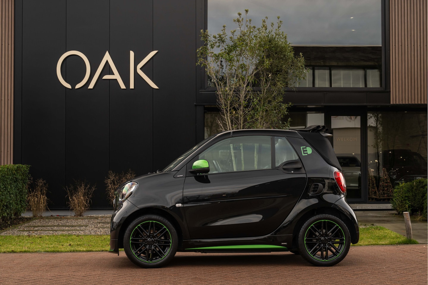 Smart Fortwo cabrio - electric drive prime 18 kWh | Brabus | NL Auto - AutoWereld.nl