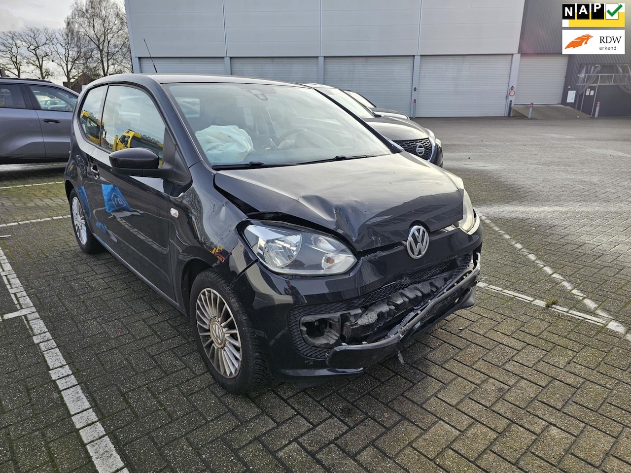 Volkswagen Up! - 1.0 move up! BlueMotion / Auto start - AutoWereld.nl