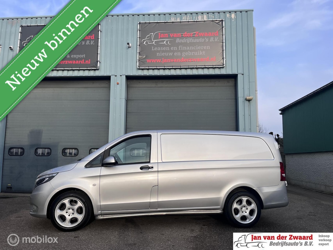 Mercedes-Benz Vito - 111 CDI Functional Lang EURO 6 Leder bekleding - AutoWereld.nl