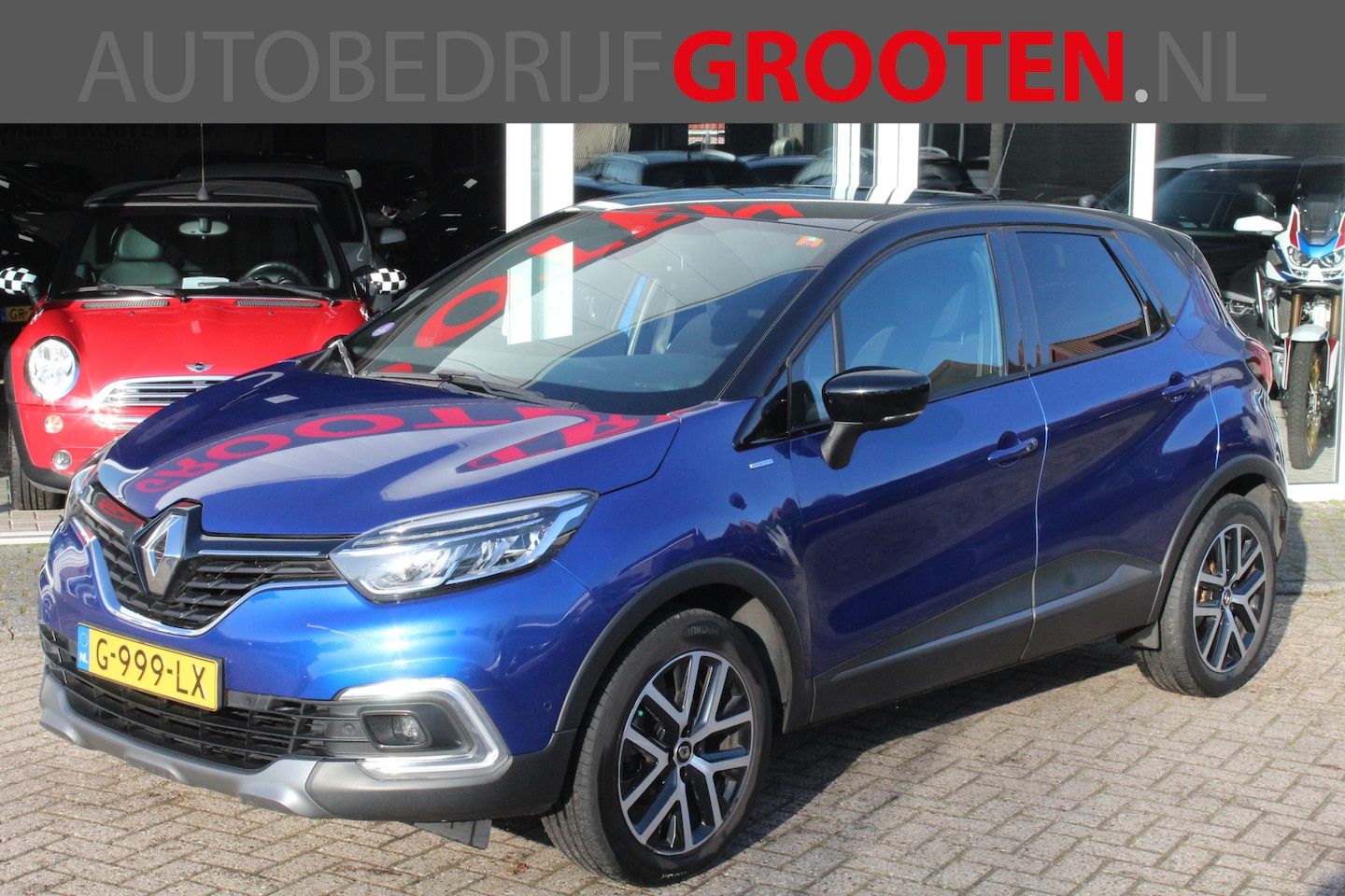 Renault Captur - 1.3 TCe Version S//131pk//Navi//Ecc//Camera! - AutoWereld.nl