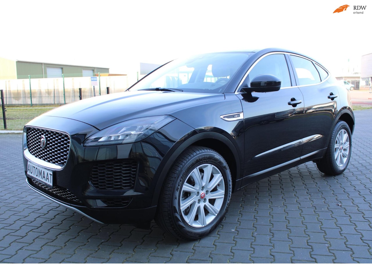 Jaguar E-Pace - P200 AWD SPORT CARAVANTREKKER - AutoWereld.nl