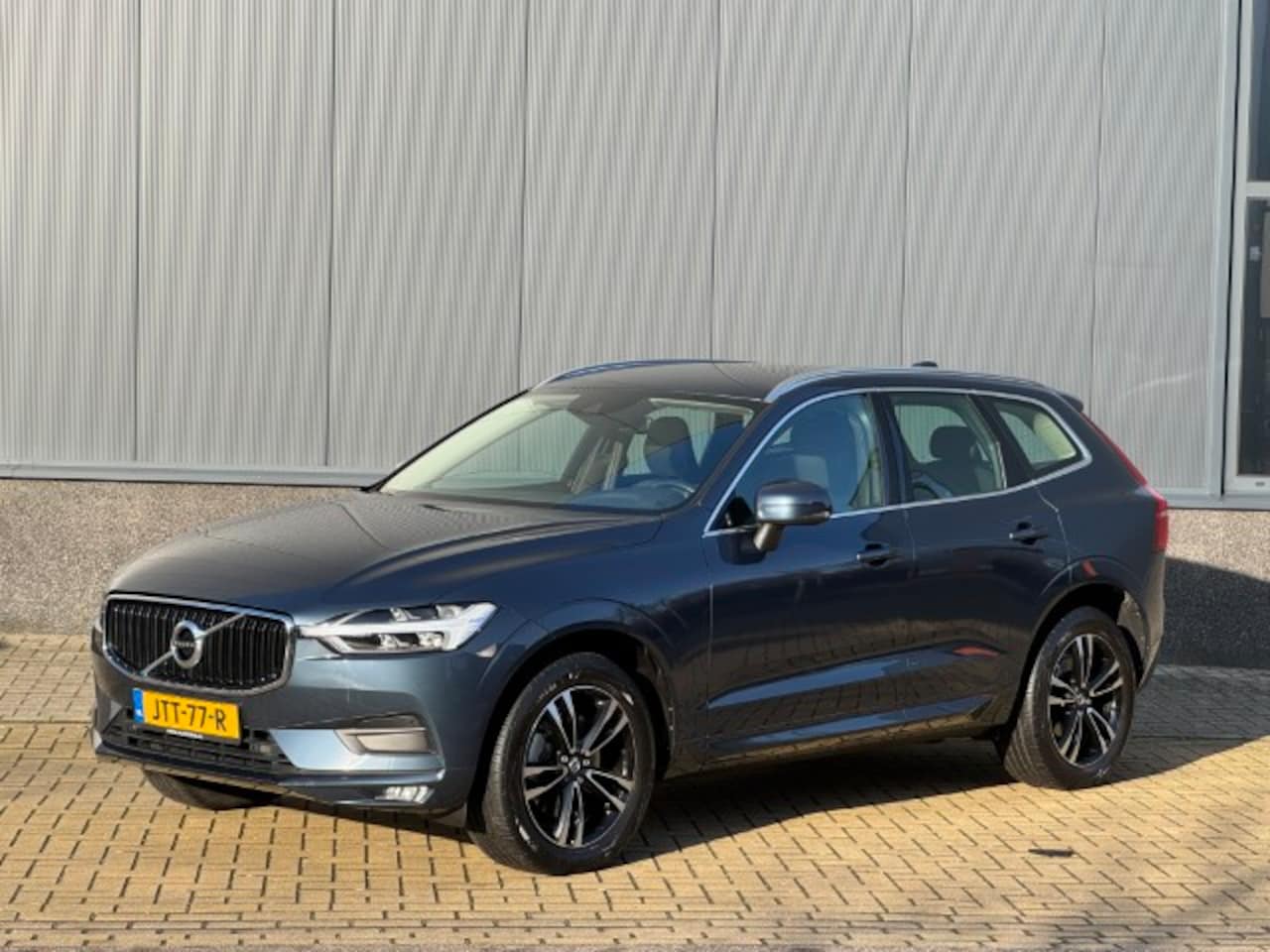 Volvo XC60 - 2.0 B4 Business Pro 2.0 B4 Business Pro - AutoWereld.nl