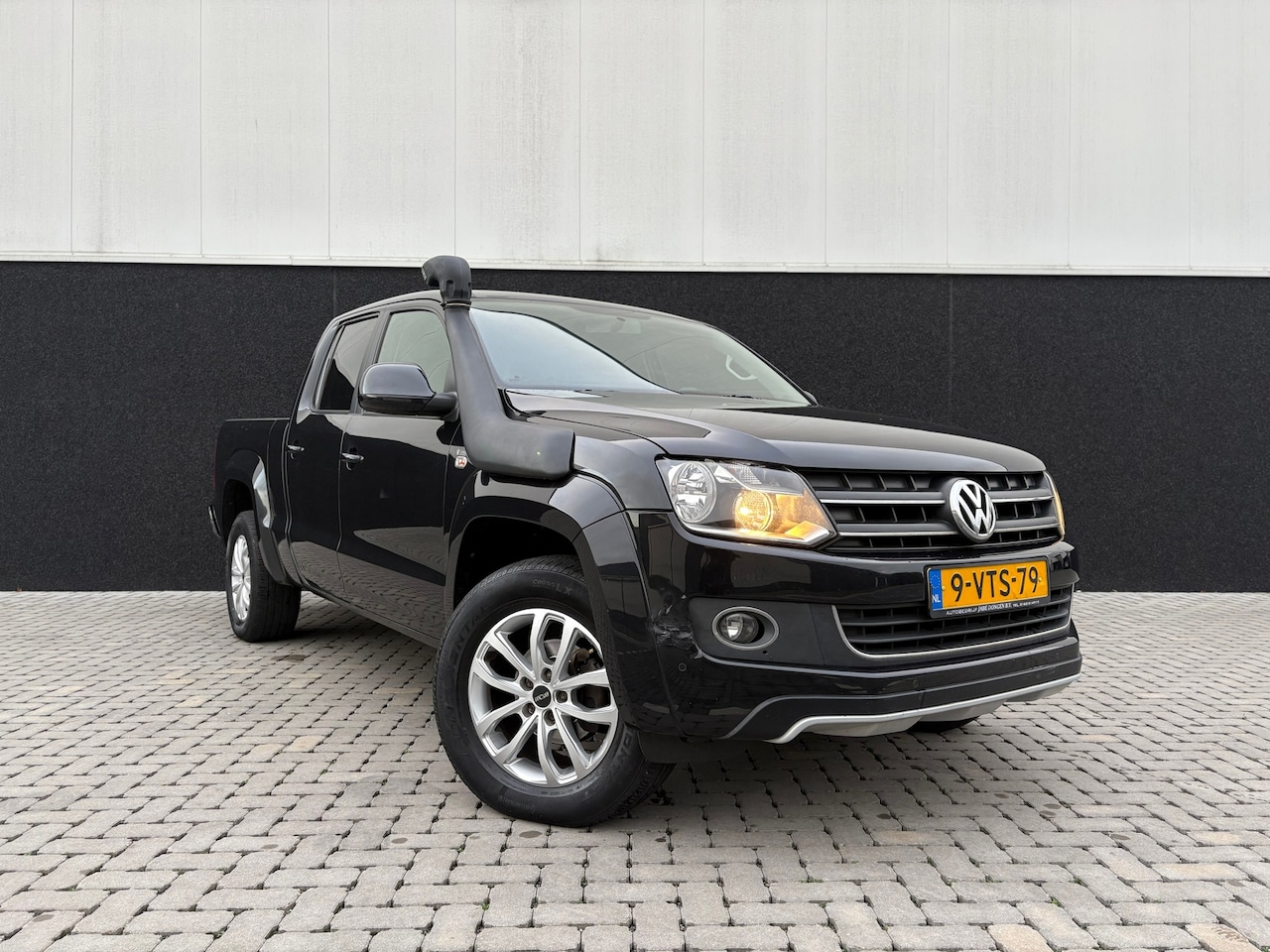 Volkswagen Amarok - 2.0 TDI 4Motion - 5 persoons - lang - leder - AutoWereld.nl