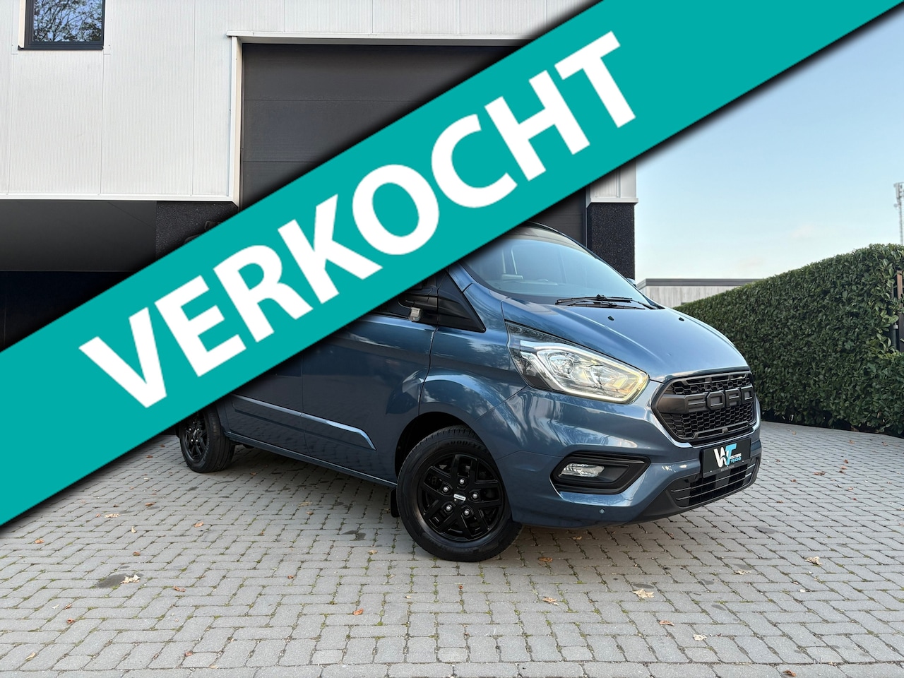 Ford Transit Custom - 280 2.0 TDCI L1H1 Limited DC 280 2.0 TDCI L1H1 Limited DC - Bomvol - AutoWereld.nl