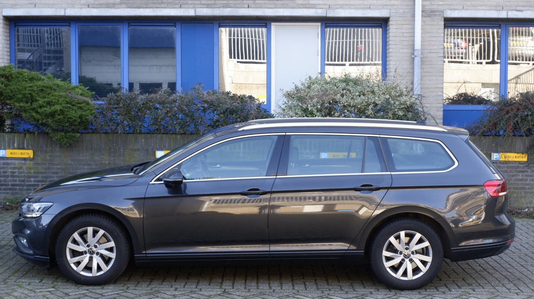 Volkswagen Passat Variant - 2.0 TDI Business Aut. incl BTW - AutoWereld.nl