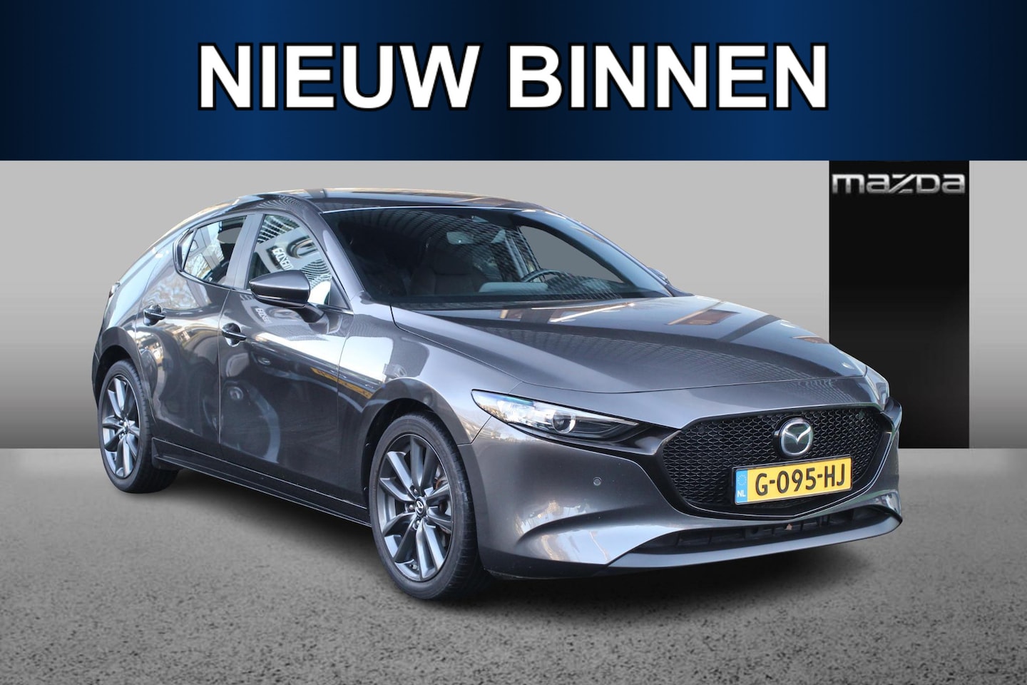 Mazda 3 - 2.0 e-Sky-G 122pk /Dealeronderhouden/Navi/HUD/Airco/Adaptive cruise/PDC achter - AutoWereld.nl
