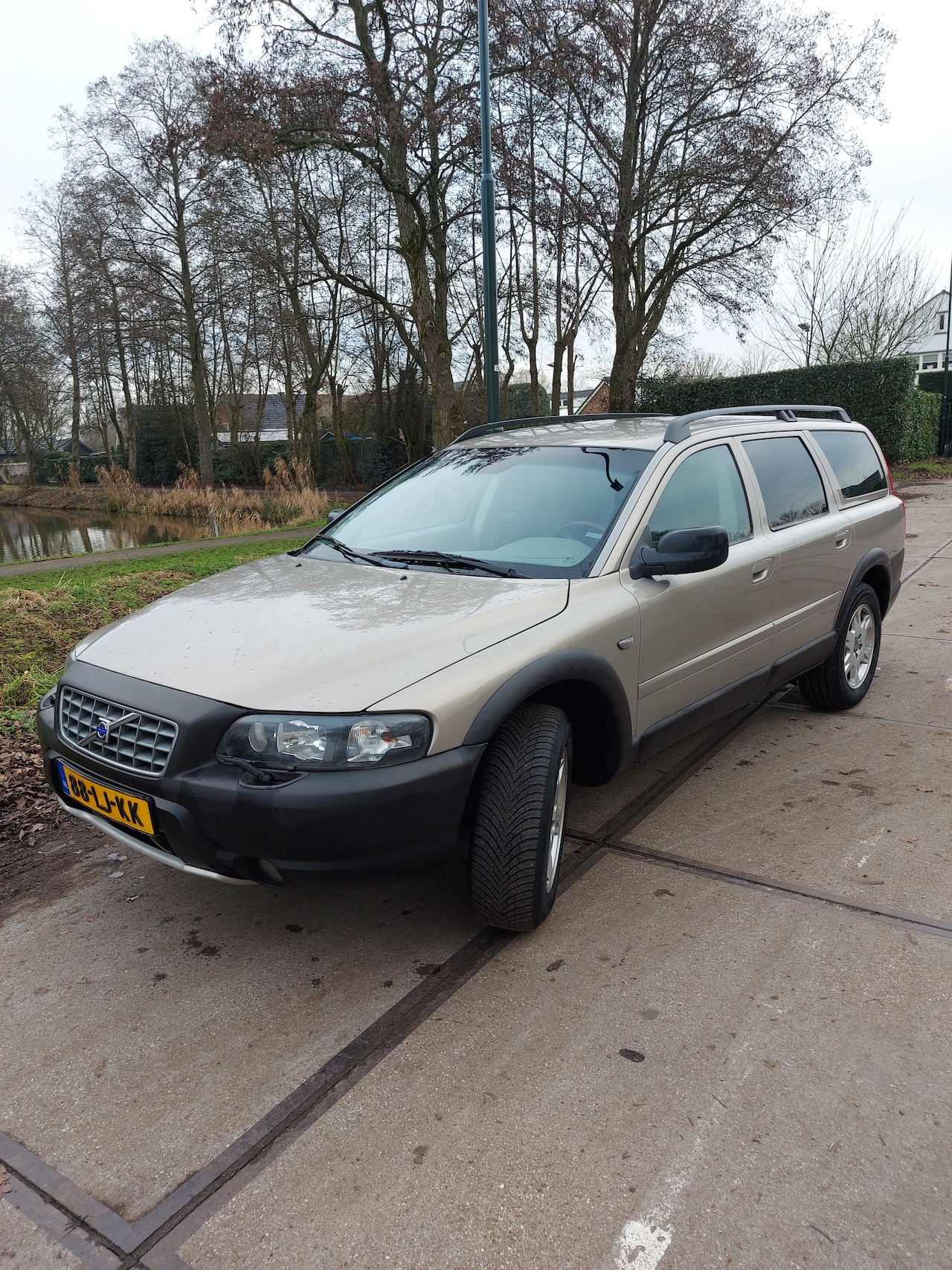 Volvo XC70 - 2.5 T Geartronic Comfort Line - AutoWereld.nl