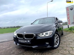 BMW 3-serie - 316i Executive NAP 5D Automaat, Xenon, Navi, Velgen