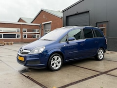 Opel Zafira - 2.2 Essentia Panoramadak Cruise 7pers