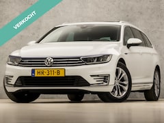 Volkswagen Passat Variant - 1.4 TSI GTE Highline 218Pk Automaat (PANORAMADAK, NAVIGATIE, LEDER/ALCANTARA, STOELVERWARM