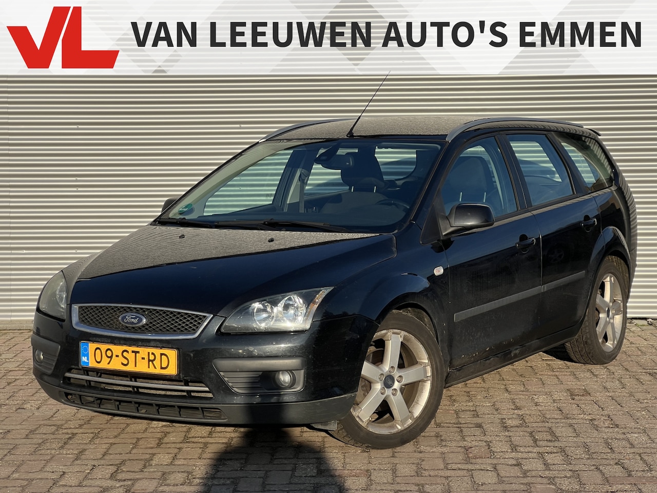 Ford Focus Wagon - 1.6-16V Futura | Nieuw Binnen! | Airco | Cruise | Radio CD - AutoWereld.nl