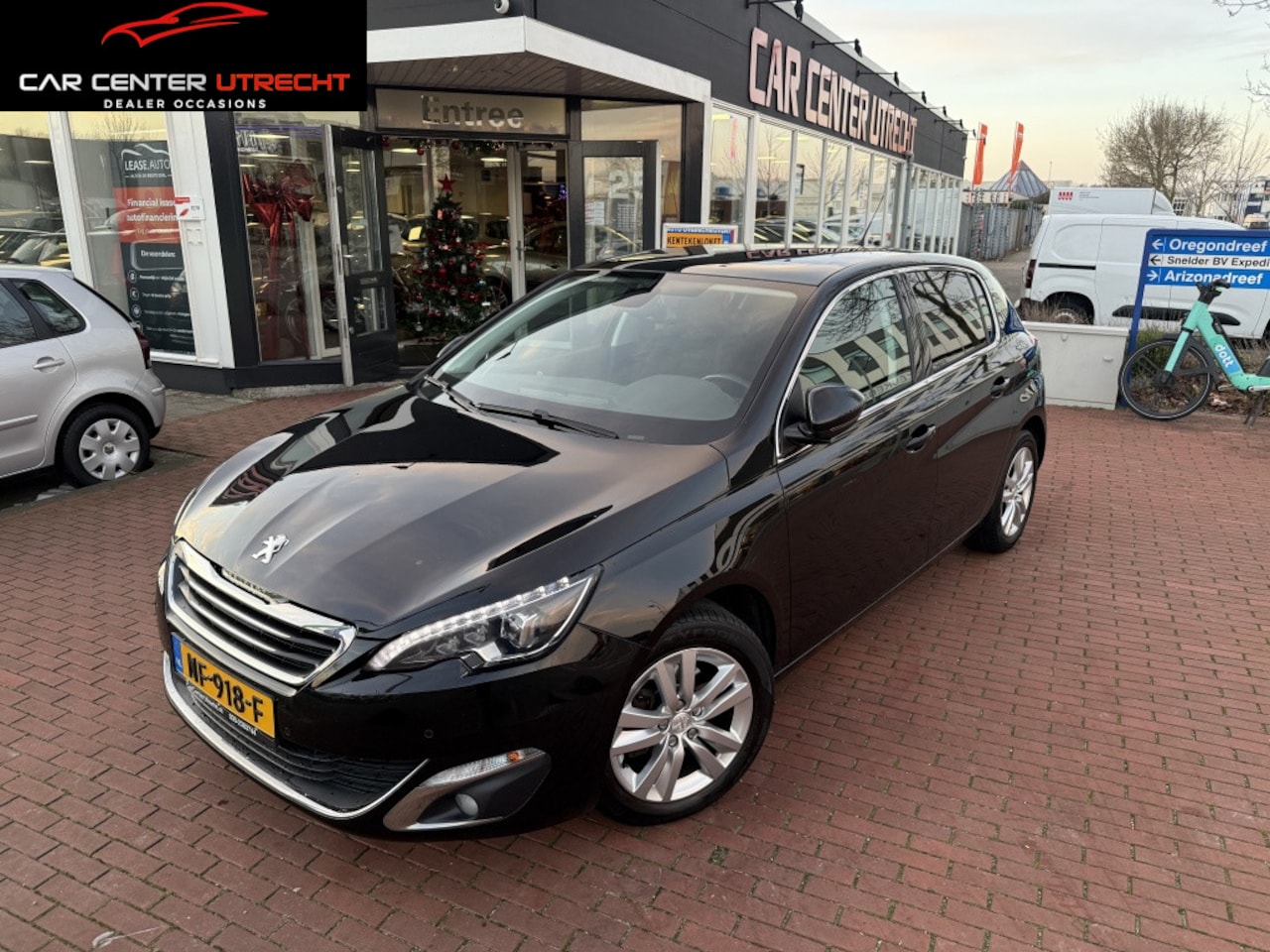 Peugeot 308 - 1.2 PureTech Allure camera navi pano - AutoWereld.nl