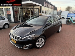 Peugeot 308 - 1.2 PureTech Allure camera navi pano