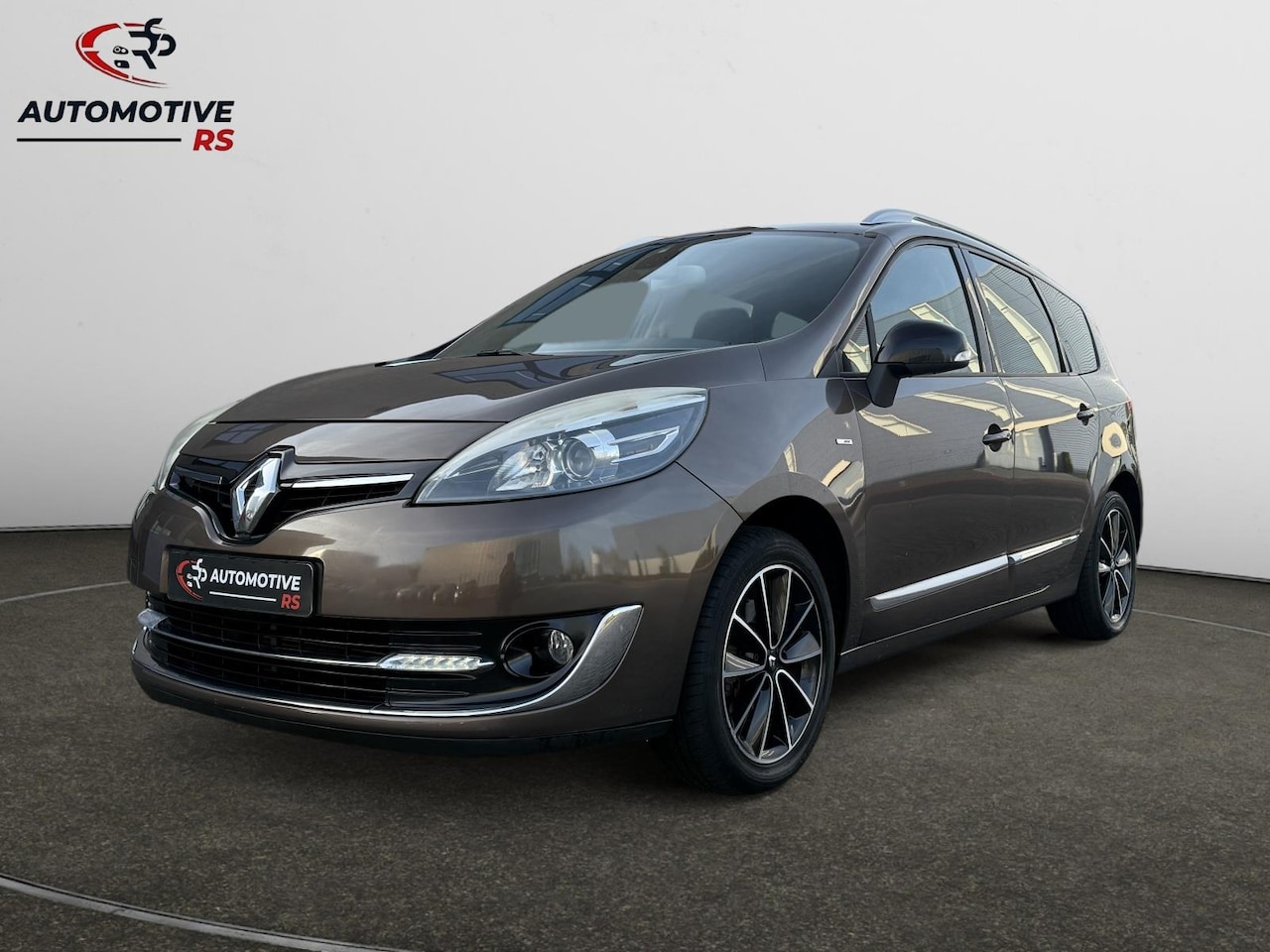Renault Scénic - 1.4 TCe Bose 7Persoons Trekhaak Navi Clima PDC Keyless Cruise Bluetooth - AutoWereld.nl