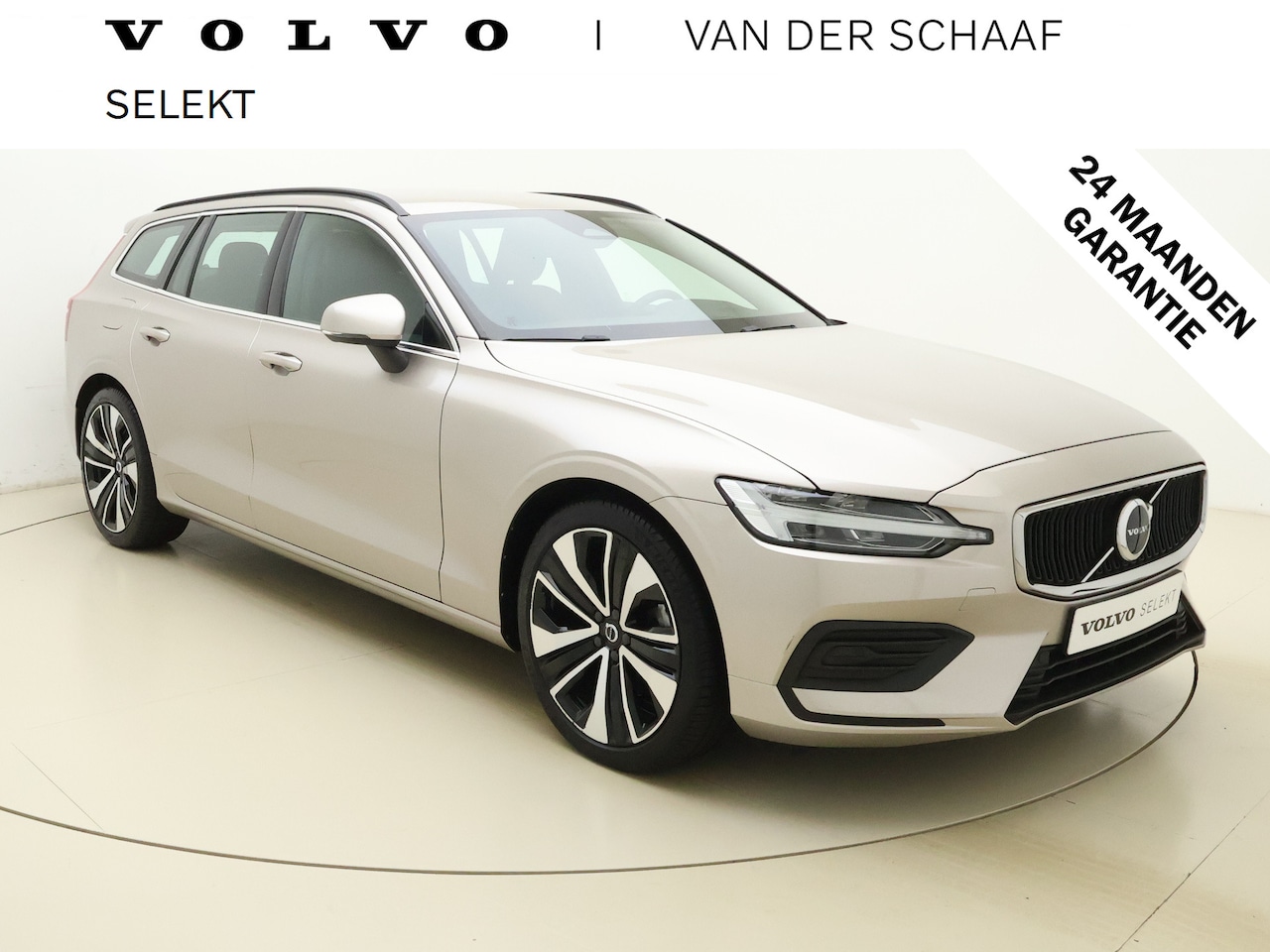 Volvo V60 - B3 177pk Core / BLIS / Trekhaak / Keyles entry / Elektrische achterklep / Google-systeem / - AutoWereld.nl