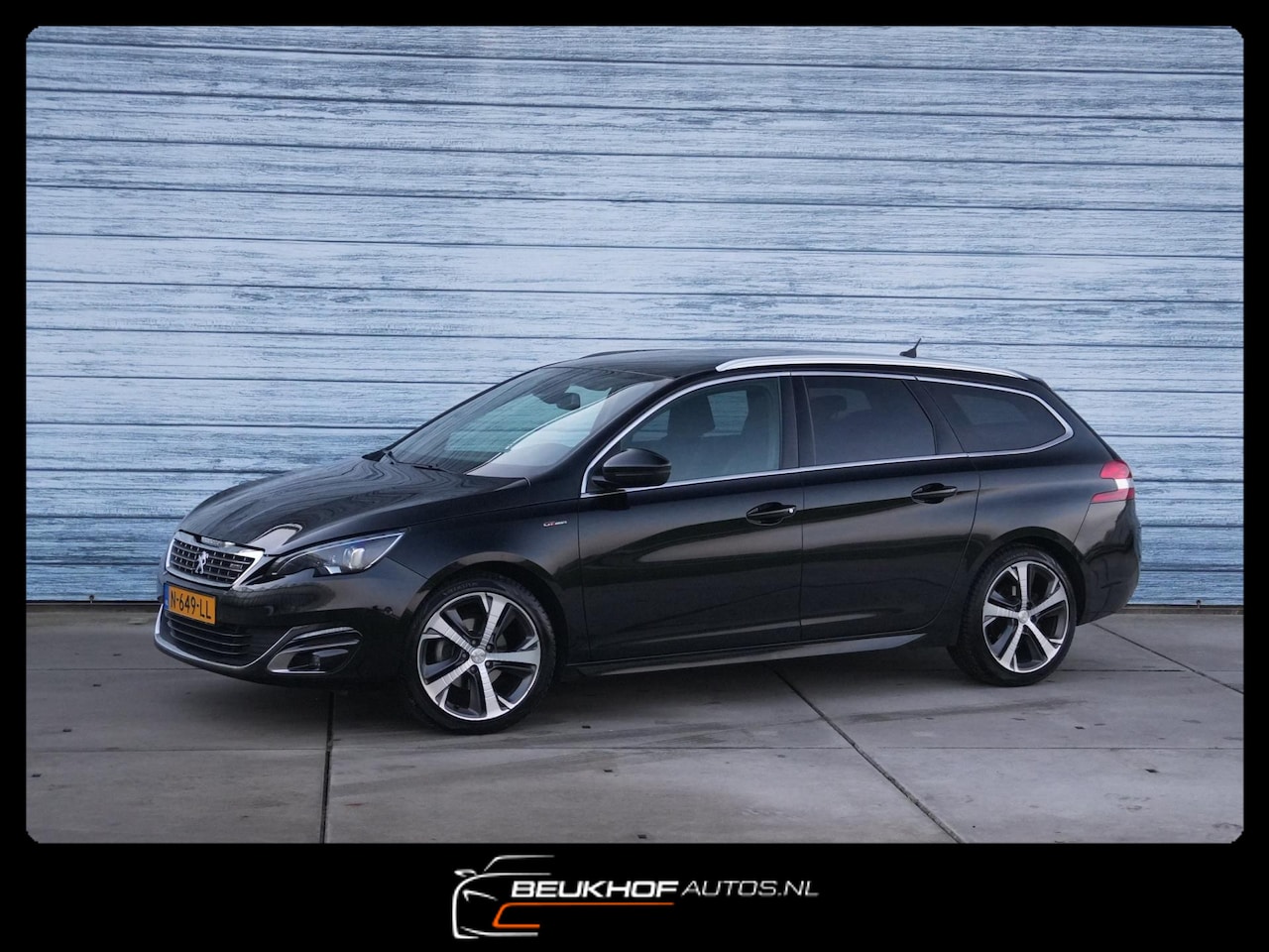 Peugeot 308 SW - 1.2 PureTech GT-line Automaat Pano Leer Navi - AutoWereld.nl